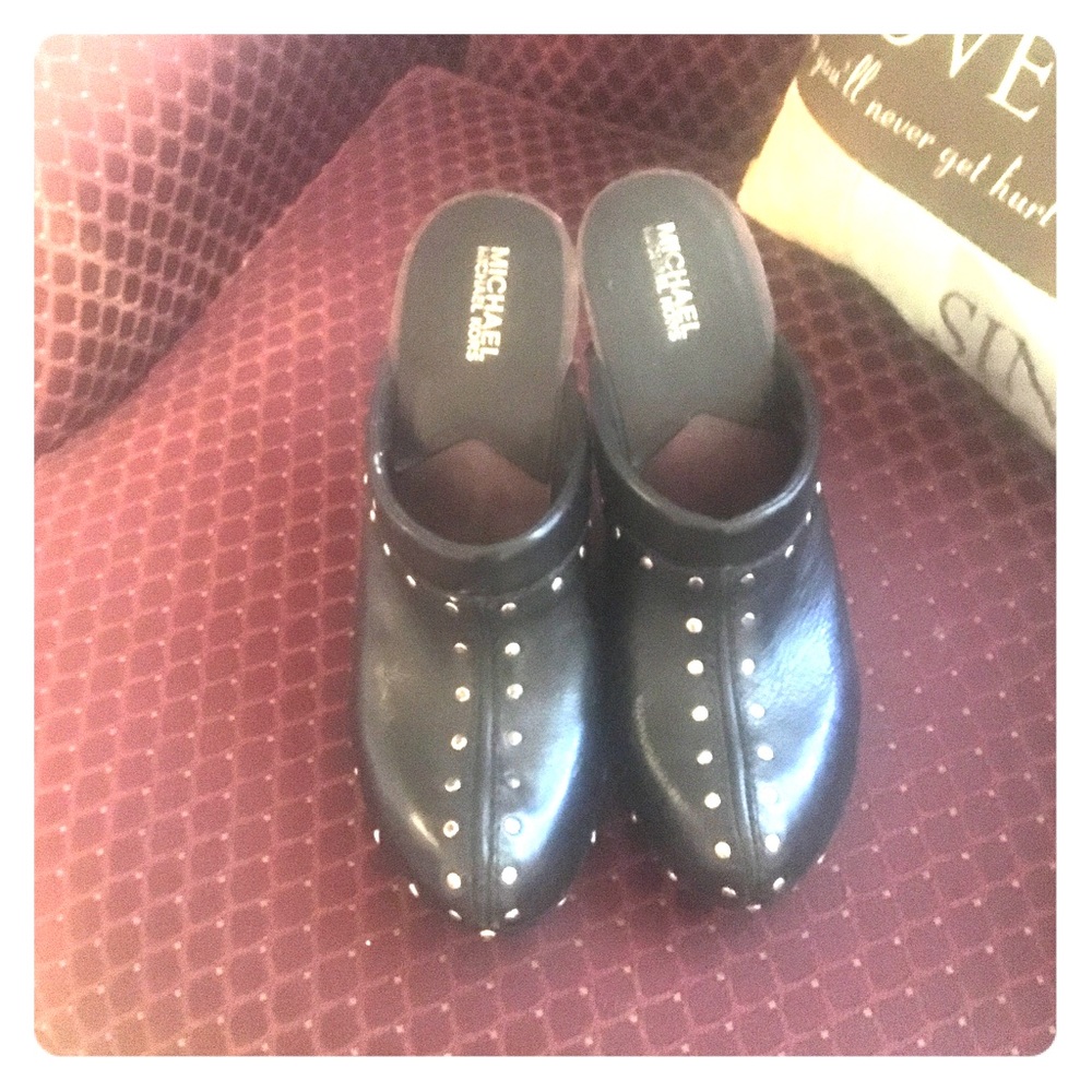 Michael Kors black leather high heel clogs